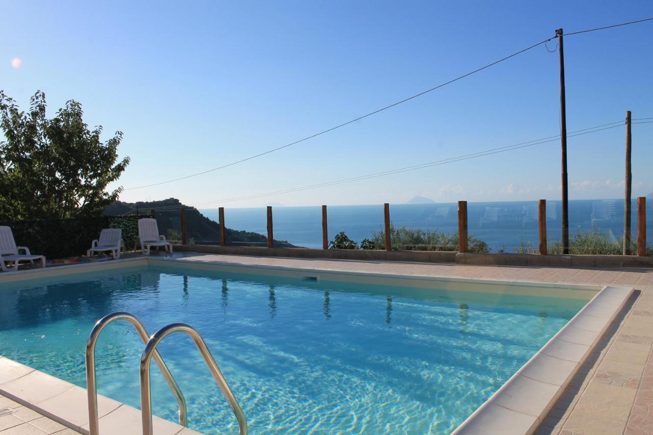 Antico Casale Bed & Breakfast Gioiosa Marea Exterior photo